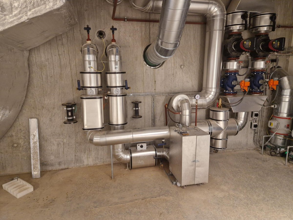 Chaufferie avec réseau de production de chaleur isolé